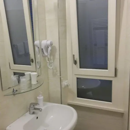 Отель Amalfi
