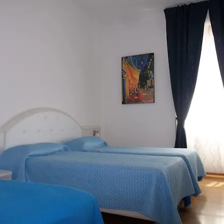 Отель Amalfi