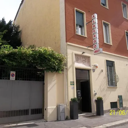 Amalfi Milánó